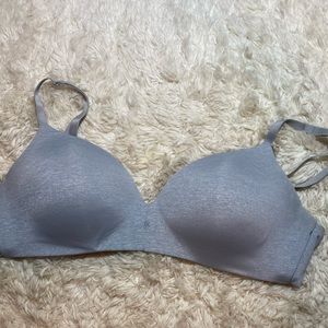 Victoria Secret Wireless Bra